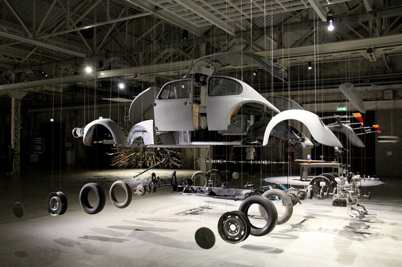 Un'immagine della mostra di Ortega all'HangarBicocca