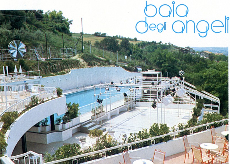 1978, Baia degli angeli by day.