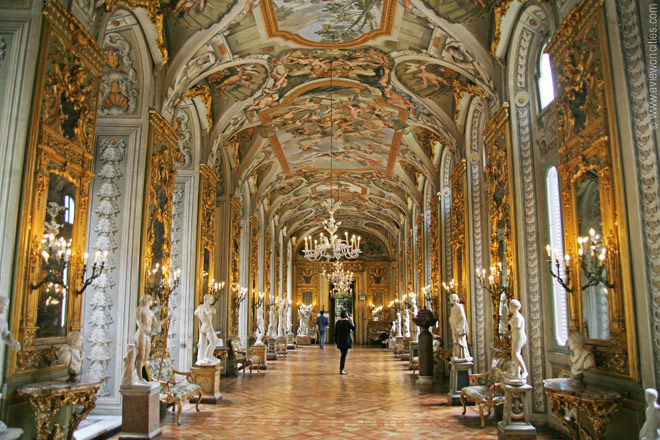 La Galleria Doria Pamphilj.