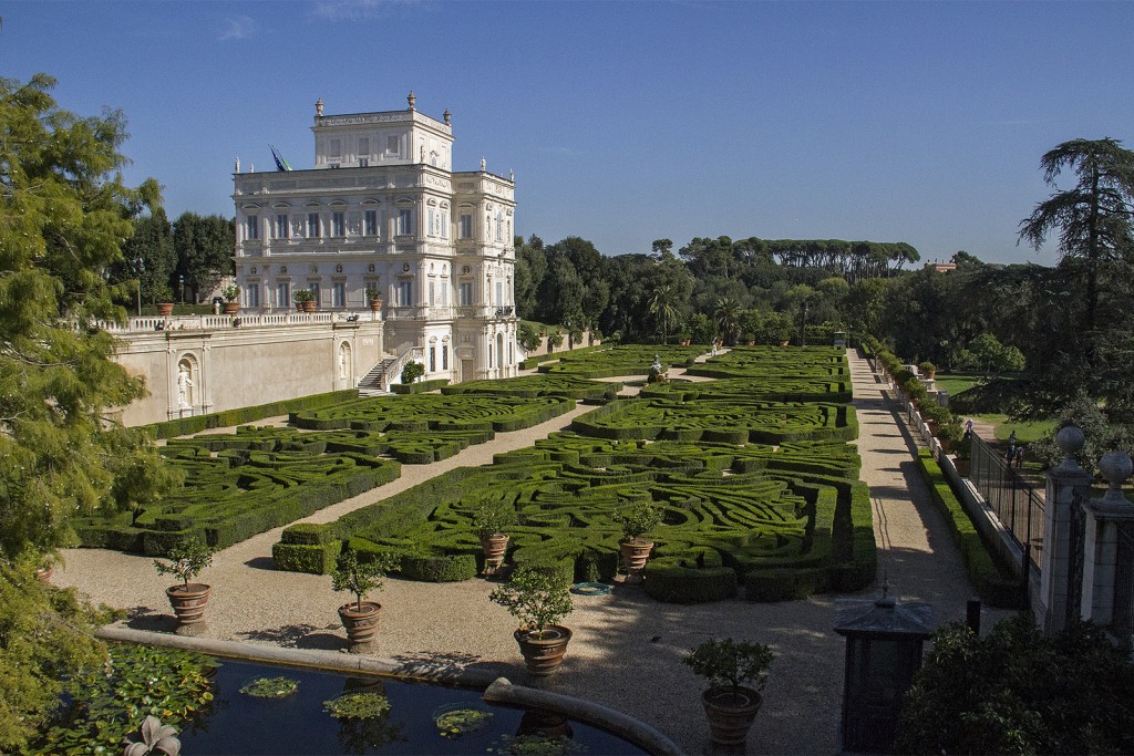 Il giardino segreto di Villa Doria Pamphilj.
