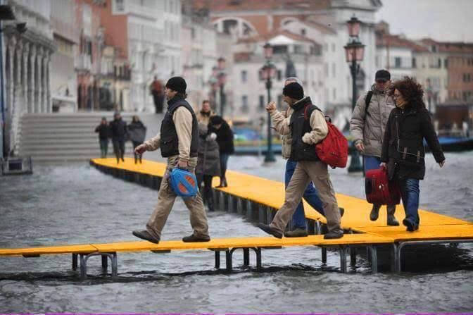 Se c'è troppa gente si può sempre andare a Venezia © Cesare Bozzetti