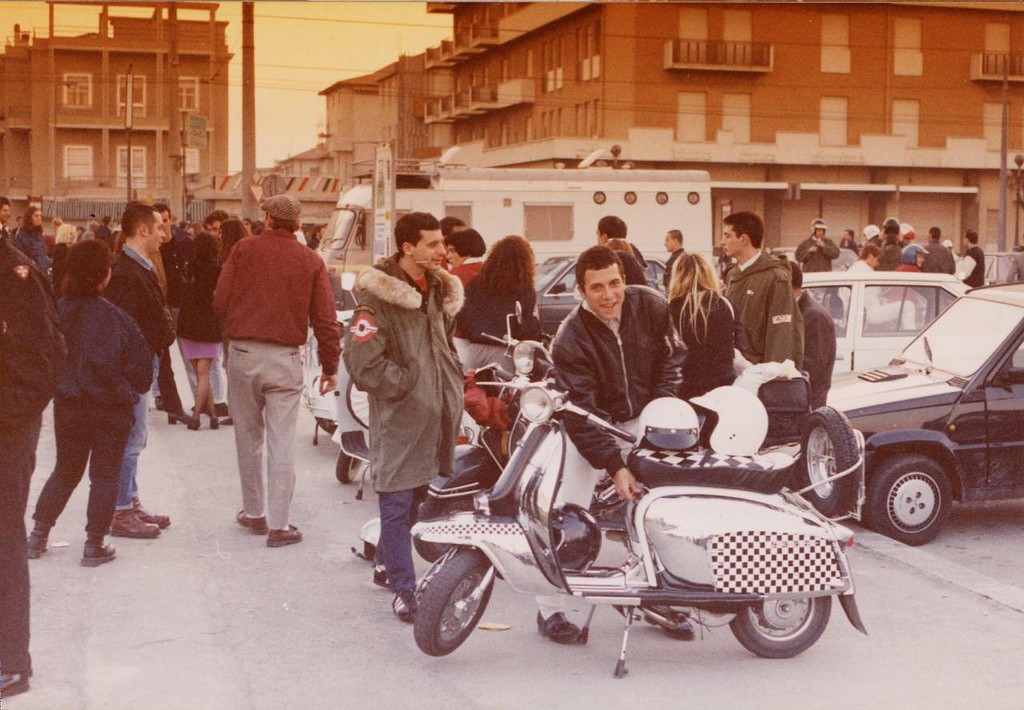 Raduno mod a Rimini del 1989.