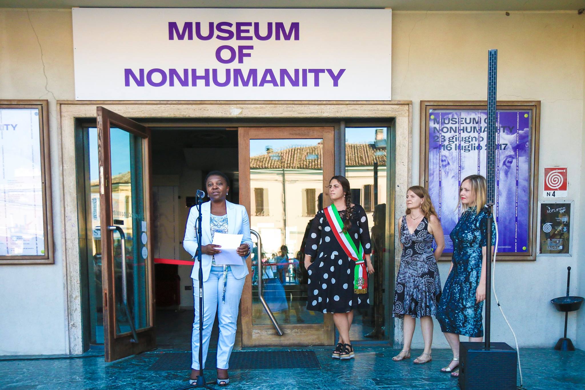 L'apertura del Museo della Non-umanità alla presenza dell'ex Ministro per l'integrazione,  Cécile Kyenge Kashetu, e del Sindaco di Santarcangelo, Alice Parma