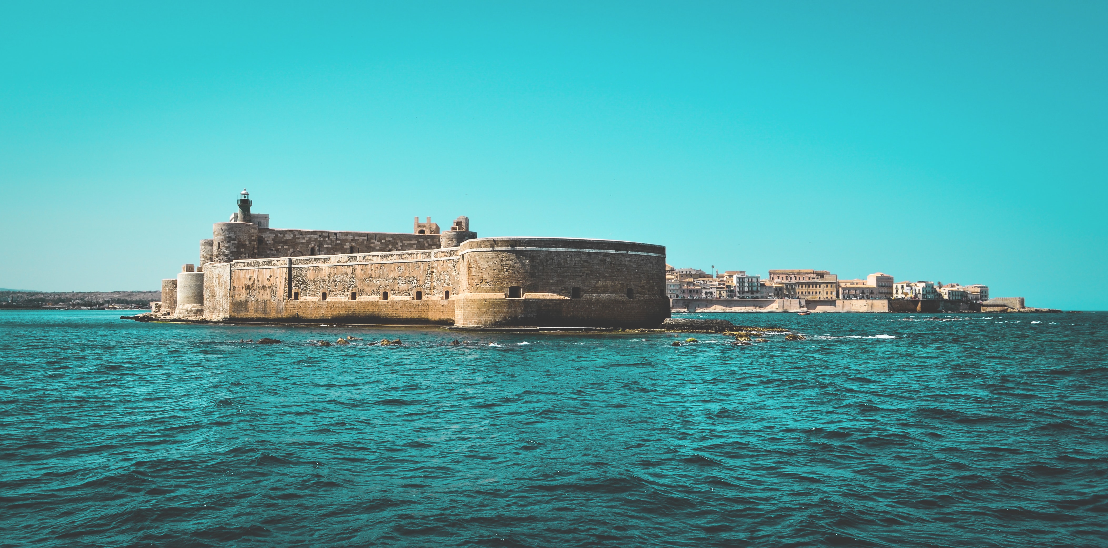 Il Castello Maniace di Ortigia visto dalla nave del Boat Party
